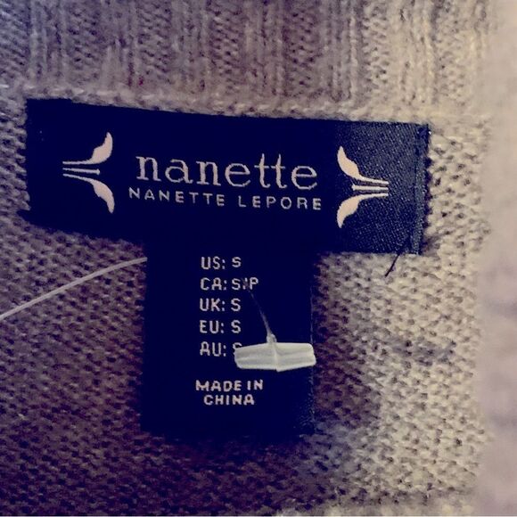 Nanette Lapore Cowl Neck Sweater Wool Blend Sz Small NWOT Gorgeous - Picture 3 of 6